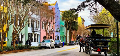 what time is it in charleston sc.